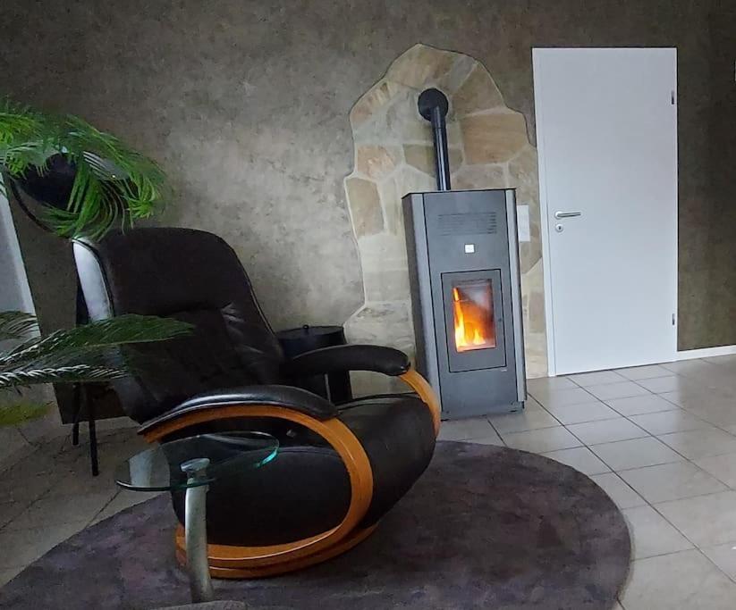 Ferienhaus Distelfink Entspannen In Der Mitte Von Deutschland Gudensberg Extérieur photo